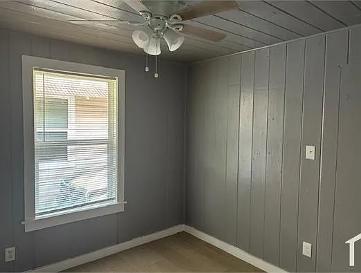 2430 Altoona St — Photo 15