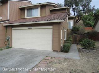 1806 Canyon Dr, Pinole, CA 94564