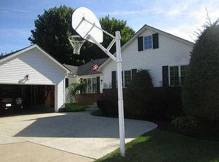5218 Jason Dr, Erie, PA 16506