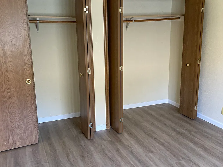 San Luis Cir — Photo 8