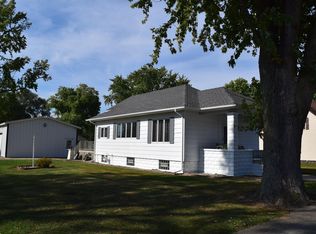 208 E 3rd St, Wanatah, IN 46390