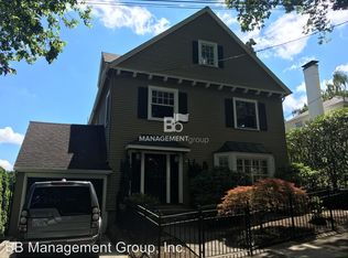 2020 SW 19th Ave, Portland, OR 97201