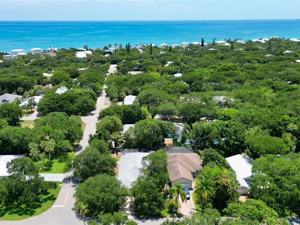 9496 Frangipani Dr, Vero Beach, FL 32963