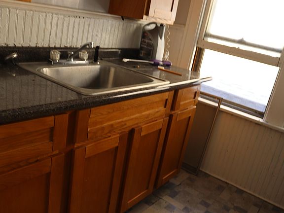 4th image of 116 Herkimer St #4