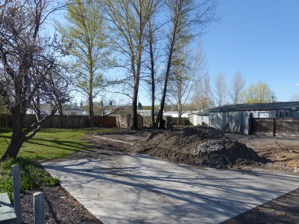 812 S Liberty Ave, Burns, OR 97720