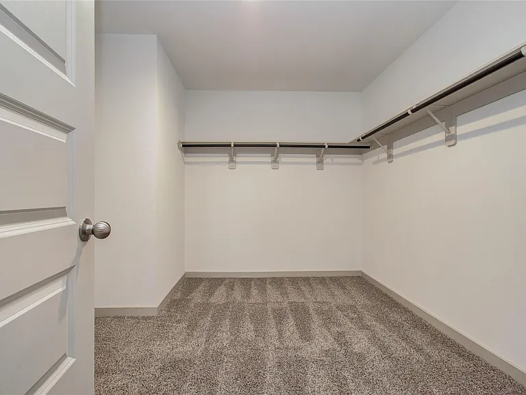10602 Great Basin Dr — Photo 25