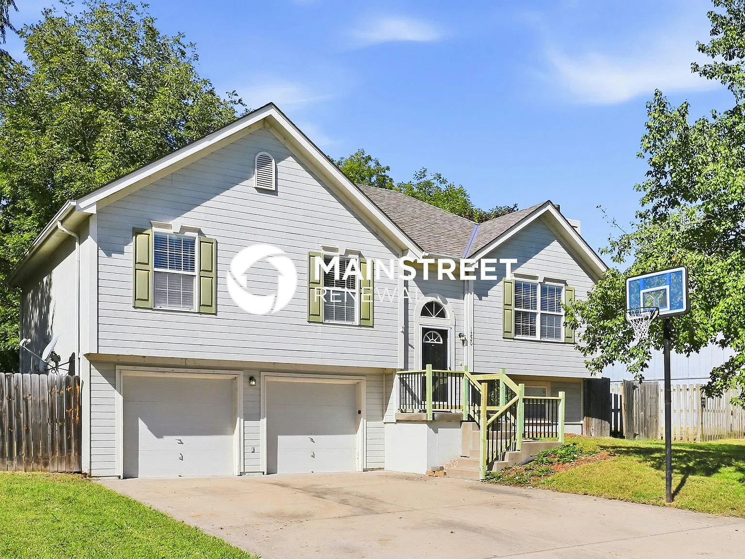 1220 S Powahatan Ave — Photo 1