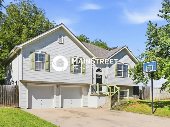 1220 S Powahatan Ave, Independence, MO 64057