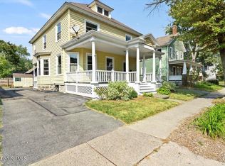86 Sanford St, Glens Falls, NY 12801