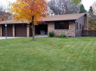 4470 Galtier St, Shoreview, MN 55126