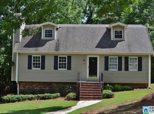 1030 Kings Forest Dr, Leeds, AL 35094