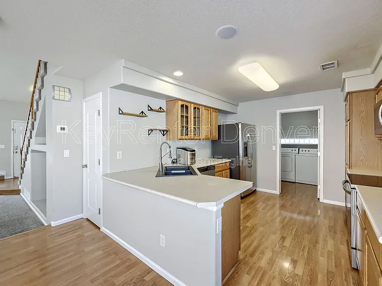 19026 E 51st Pl — Photo 3
