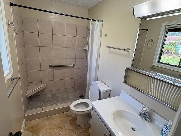 746 Makawao Ave — Photo 3