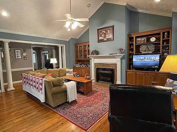 5th image of 4809 Kiara Dr
