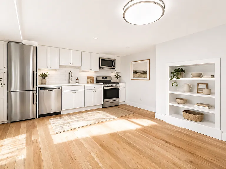 344 Dean St #1 — Photo 5