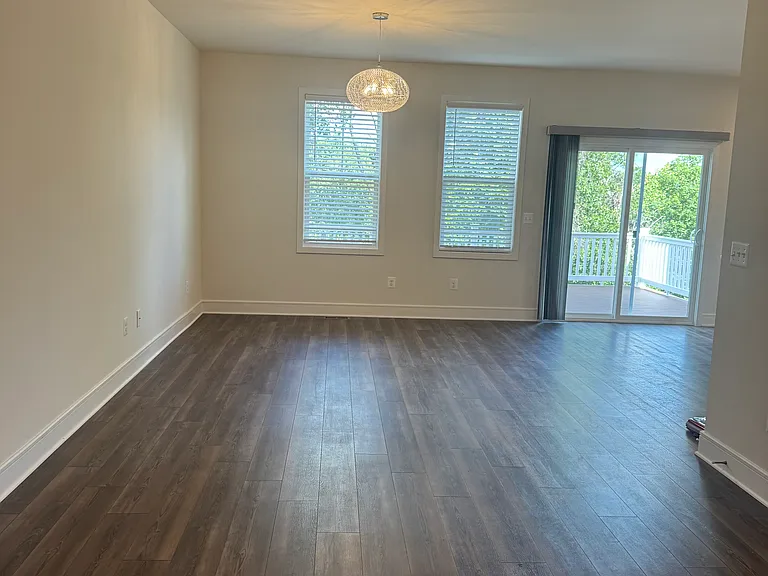 145 Leather Flower Dr — Photo 6