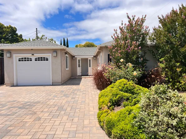 3192 Maddux Dr, Palo Alto, CA 94303