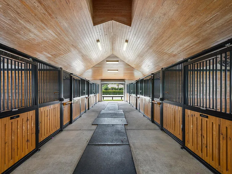 14594 Draft Horse Ln #BARN — Photo 6