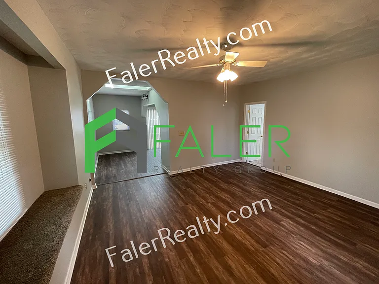 451 Cincinnati Ave — Photo 4