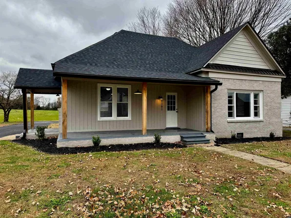 9301 McConnell Rd, Martin, TN 38237