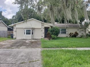 1906 Seffner Valrico Rd, Seffner, FL 33584