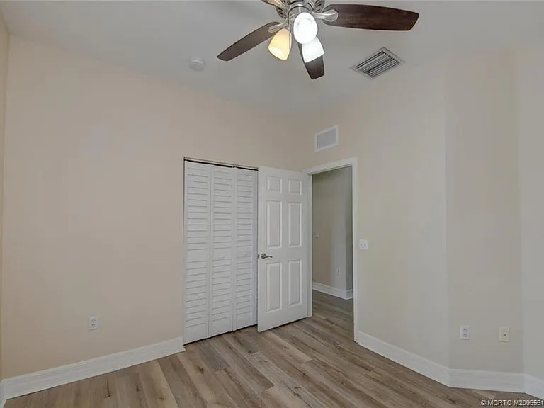 44 SE Sedona Cir #201 — Photo 29