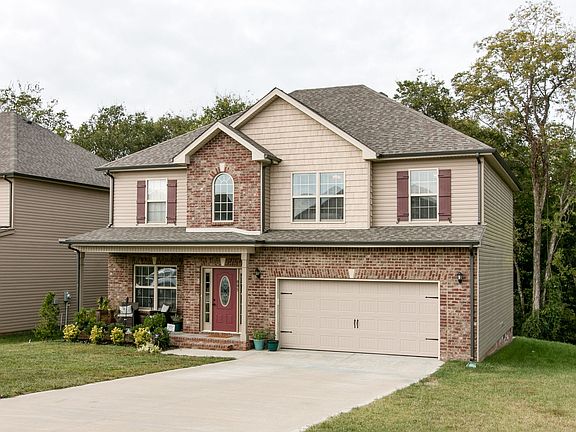 3rd image of 995 Smoots Dr