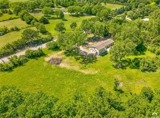1644 E 800th Rd, Lawrence, KS 66049