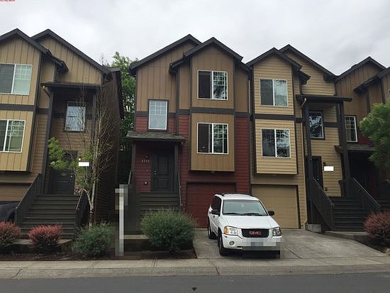 1st image of 2715 Rossiter Ln