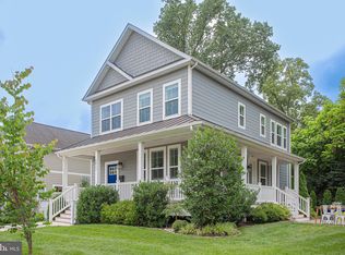 5812 Harrison Ave, Riverdale, MD 20737