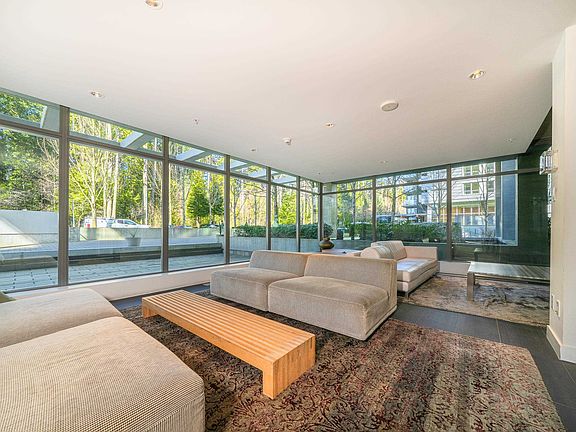 3rd image of 5782 Berton Ave #203