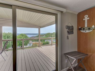 269 Moore Lane, Blue Eye, MO, 65611