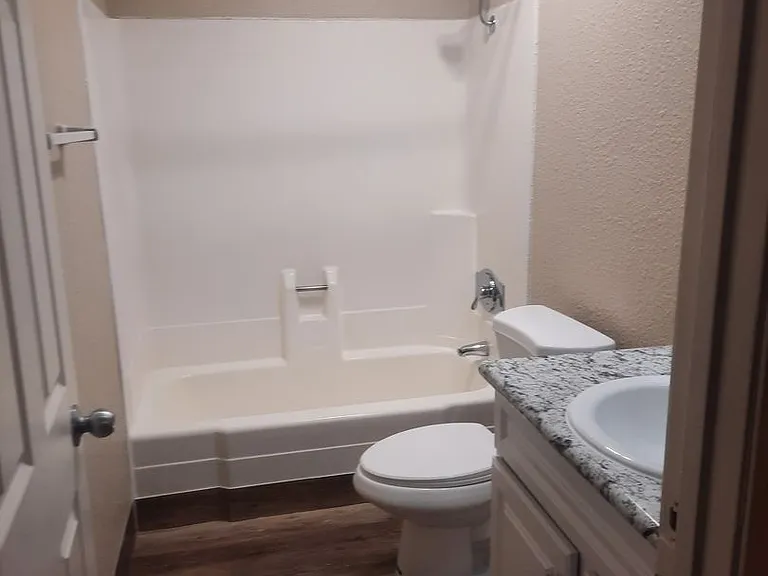 Canyon Club Apartments — Photo 45
