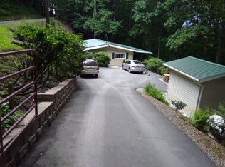 1518 Cabin Flats Rd, Balsam, NC 28707