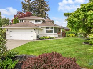 4215 200a St, Langley, BC V3A 4S3