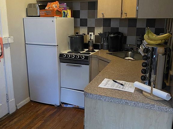 1082 Commonwealth Ave. #301 Boston - Allston Shared Unit Pho