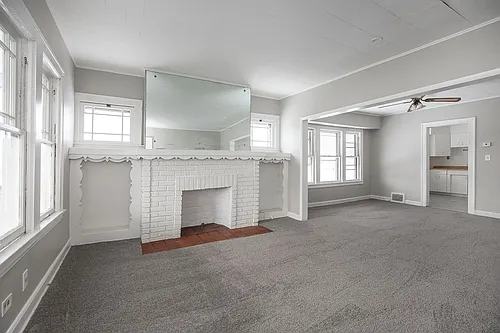 8505 Garfield Photo 1