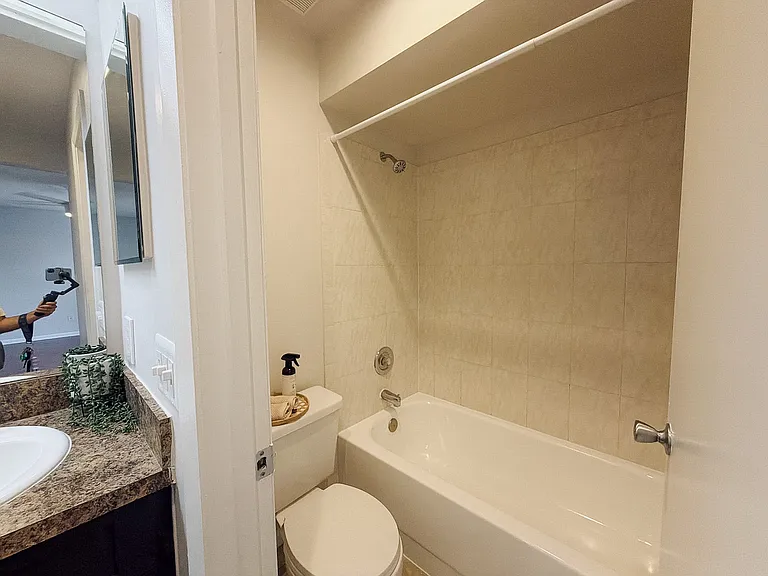 208 S Habana Ave #208B — Photo 22