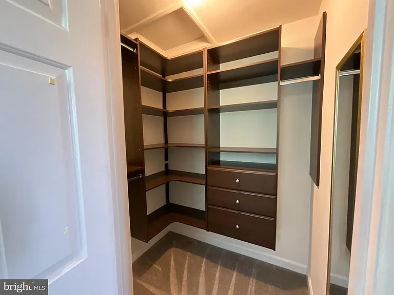 2980 S Columbus St #C1 — Photo 17
