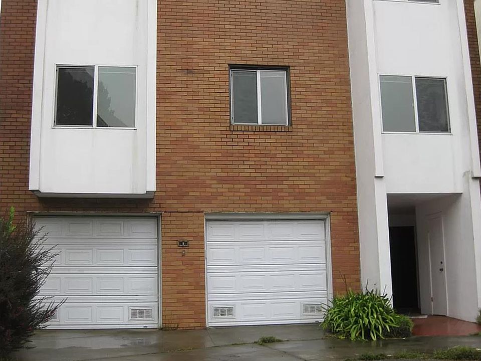 1st image of 8 Gateview Ct