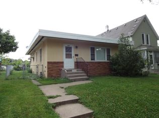 1529 Margaret St, Saint Paul, MN 55106