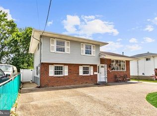 516 Chester Ave, Bellmawr, NJ 08031