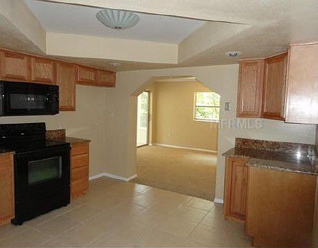 4th image of 731 Wedgewood Dr