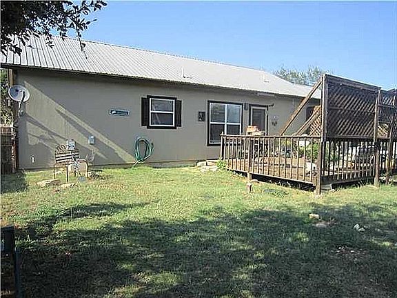 3rd image of 10513 Lake Park Dr