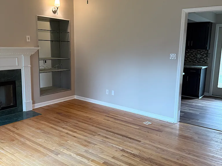 3114 Sudbury Ln — Photo 4