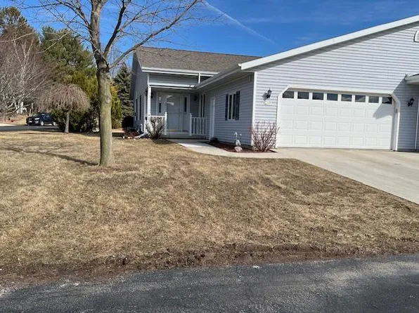 1711 Blue Heron DRIVE, Two Rivers, WI 54241