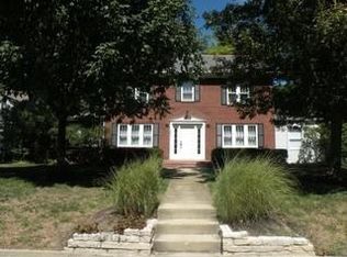 1604 Grenoble Rd, Columbus, OH 43221