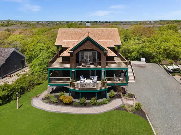 129 Sand Hill Cove Rd, Narragansett, RI 02882