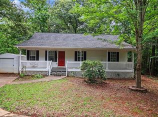 425 Tommy Thompson Way, Whitesburg, GA 30185