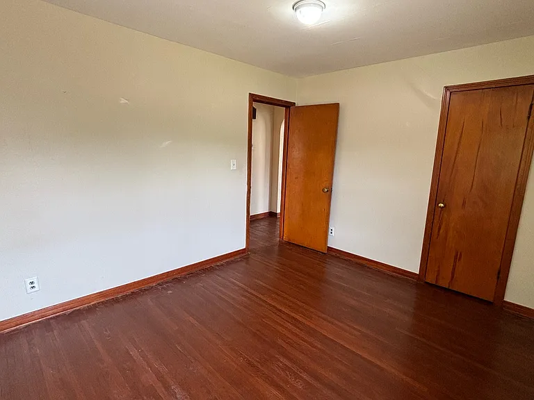 4718 Arbor St — Photo 8